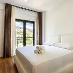 Ama's 1br Ap 4 - Parking, Kitchen & Balcony Apartamento