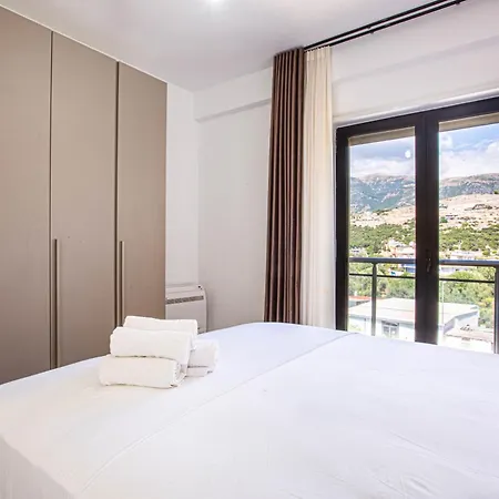 Lejlighed Ama's 1br Ap 4 - Parking, Kitchen & Balcony Himarë