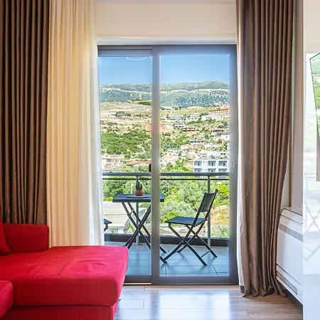 Ama's 1br Ap 4 - Parking, Kitchen&balcony Apartment Himarë