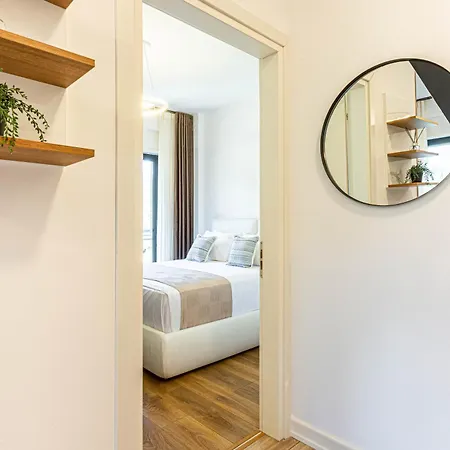 Ama's 1br Ap 4 - Parking, Kitchen&balcony *