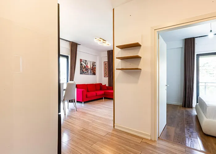 Ama's 1br Ap 4 - Parking, Kitchen & Balcony *